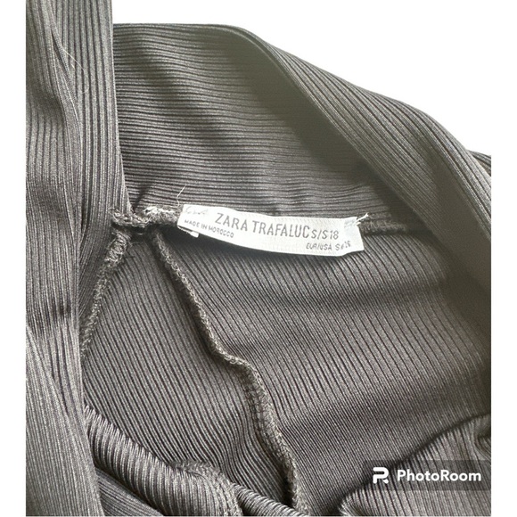 Zara Trafaluc S/S18 Black Criss Cross Bodysuit - Small - Picture 4 of 4